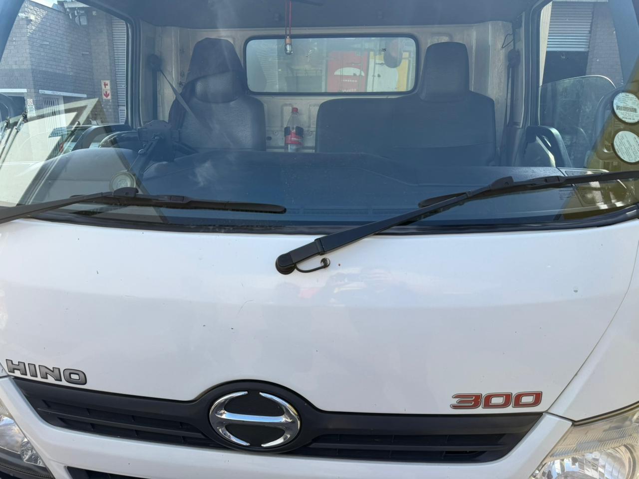 Windshield wipers clean and not stuck to windshield